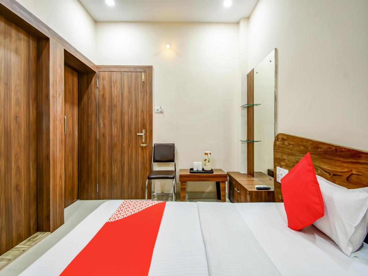 Oyo 79654 Pacific Hotel Jharsuguda Экстерьер фото